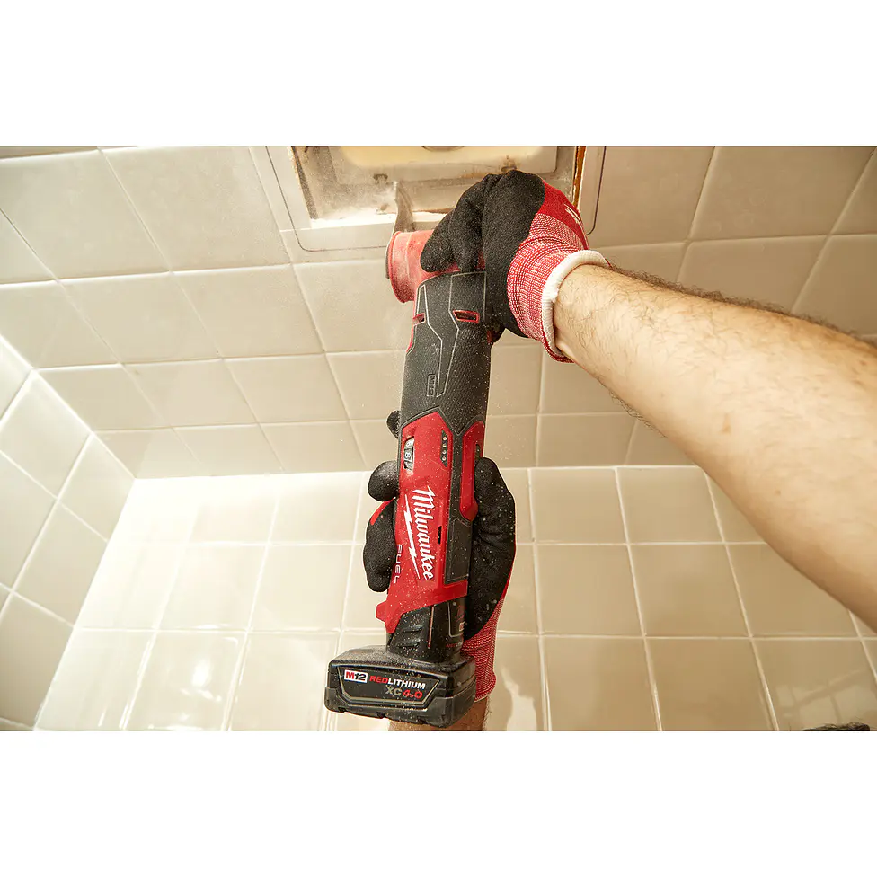 Kit Herramienta Oscilatoria Multiusos Milwaukee M12 Fuel 2526-21XC 17