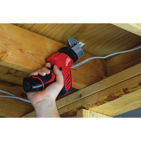 Kit Sierra Sable Milwaukee M12 HACKZALL Compacta 2420-21 4