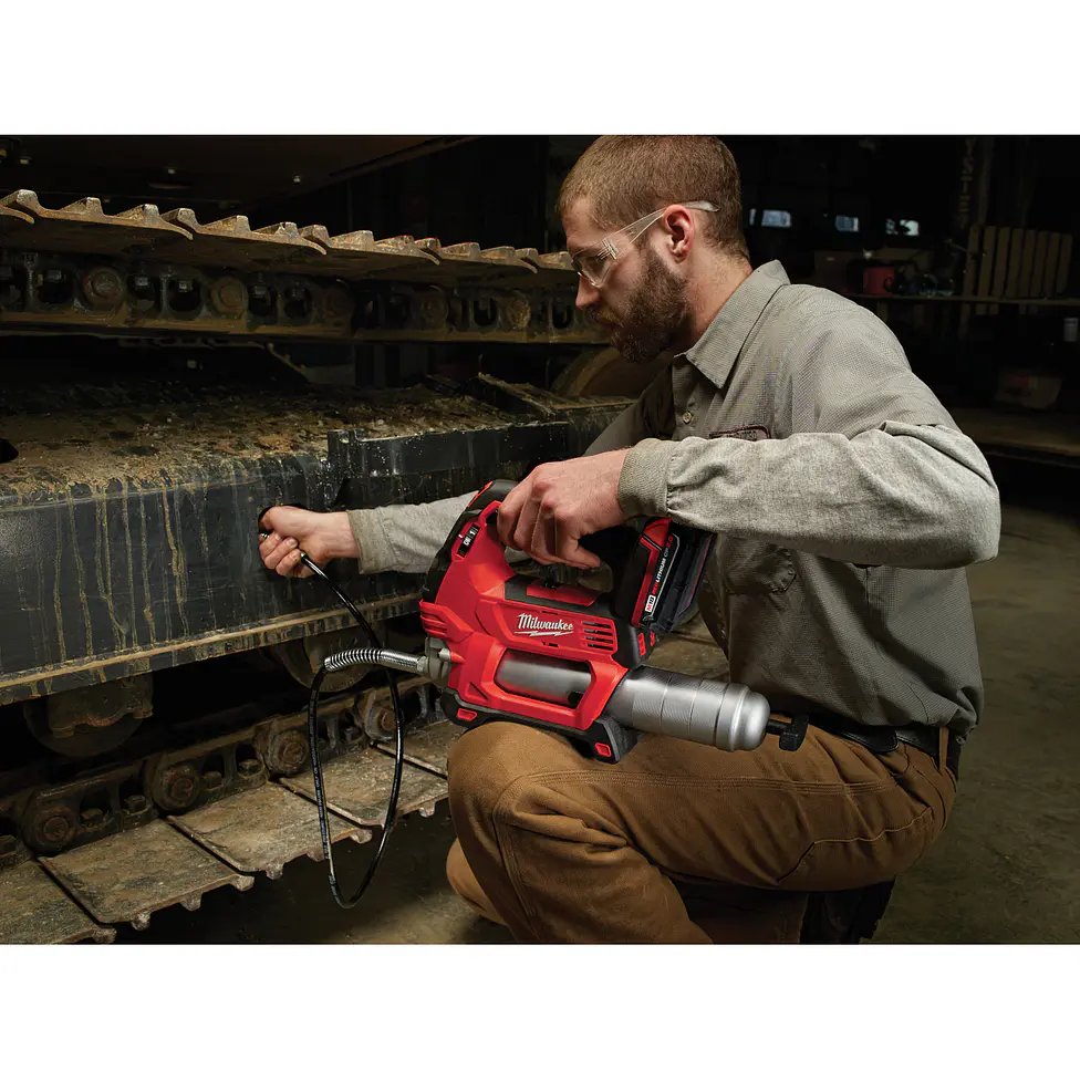 Grasera Milwaukee M18 10.000 Psi 2 Velocidades 2646-20  8