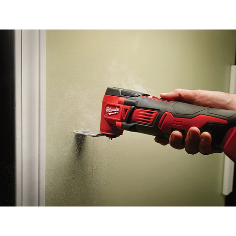 Kit Herramienta Oscilatoria Multiuso Milwaukee M18 2626-21 6