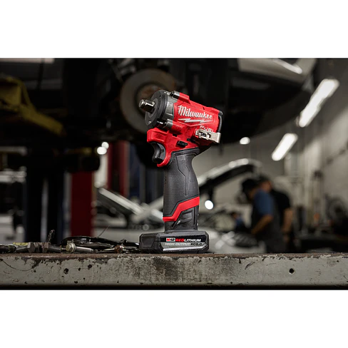 Llave Impacto Milwaukee M12 FUEL Stubby 1/2” 745 Nm 2563-20 10
