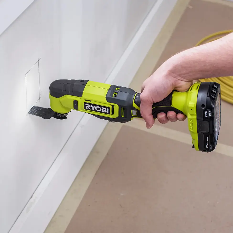 Multiherramienta Oscilante Ryobi ONE+ 18V Inalámbrica PCL430 5
