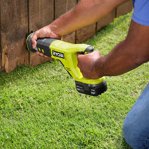 Sierra Sable Ryobi ONE+ 18V Inalámbrica PCL515 5