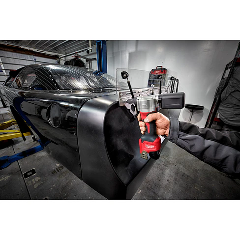 Remachadora Inalámbrica Milwaukee M12 Modelo 2550-20 11