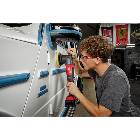 Pulidora Orbital Milwaukee M18 FUEL 5
