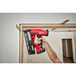Clavadora De Terminaciones Milwaukee M18 FUEL Cal 16 2841-20 - Miniatura 11