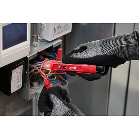 Detector de Voltaje + Probador de Enchufes Digital Milwaukee 3211-20 6