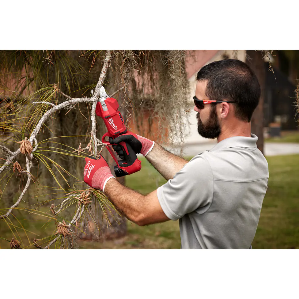 Kit Tijera De Podar Inalámbrica Milwaukee M12 Brushless 2534-21 7