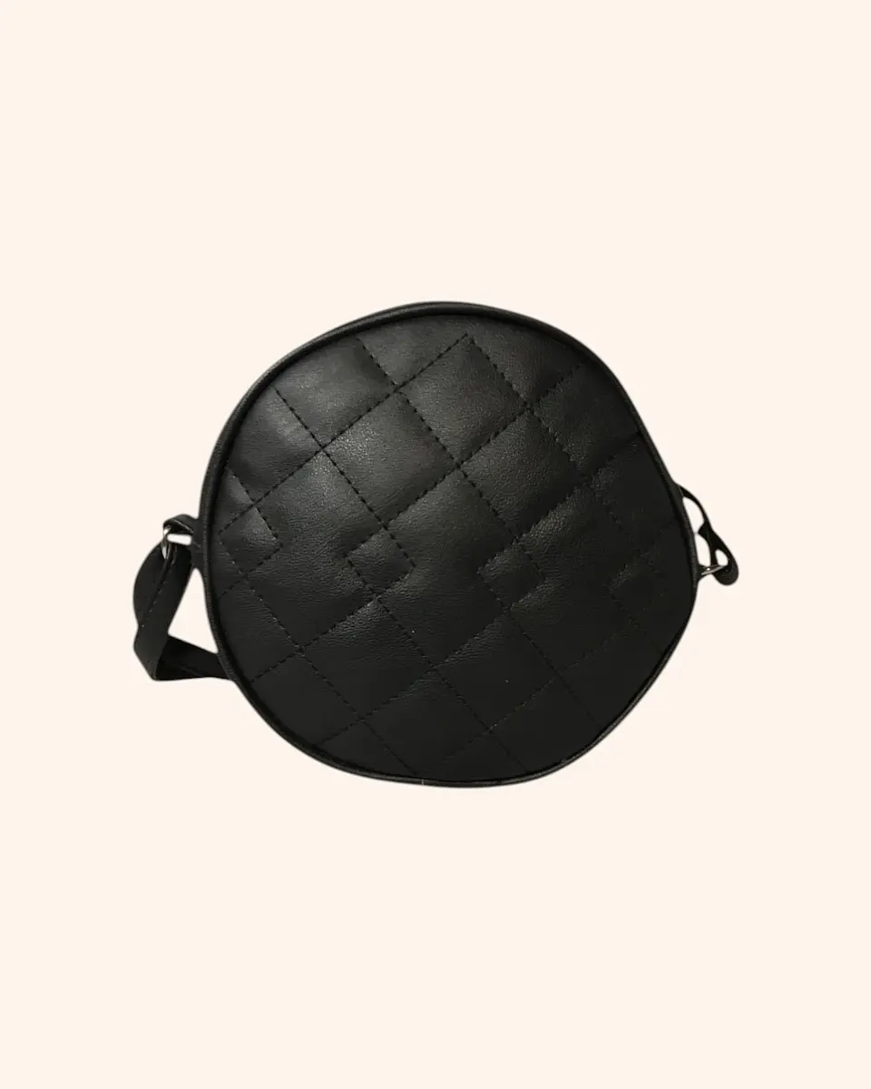 Cartera redonda negra 1