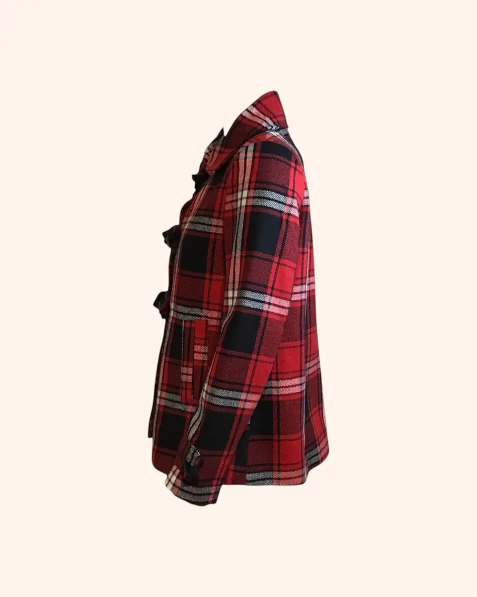 Chaqueta Roja 2