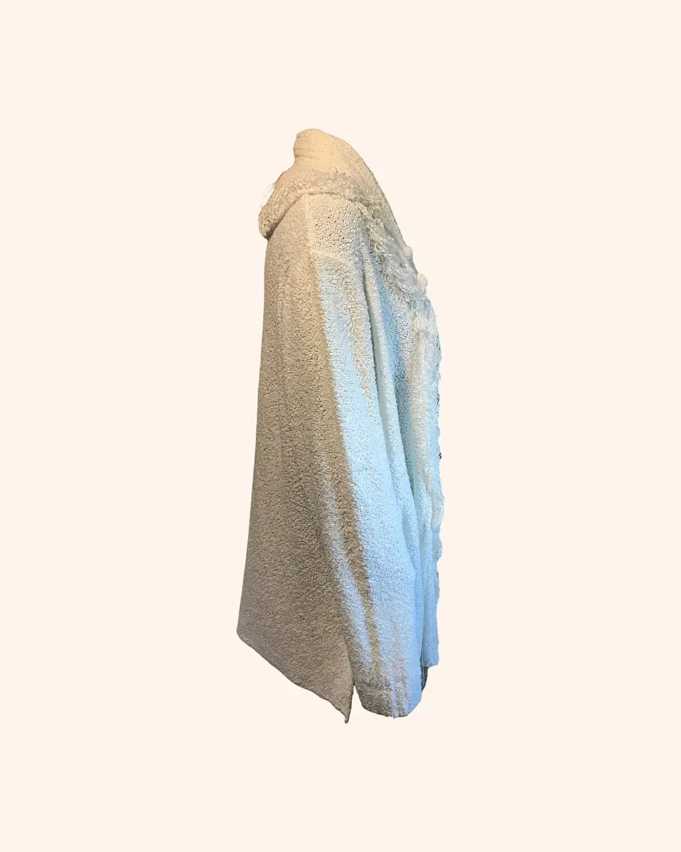 Tapado lana con flecos blanco 3