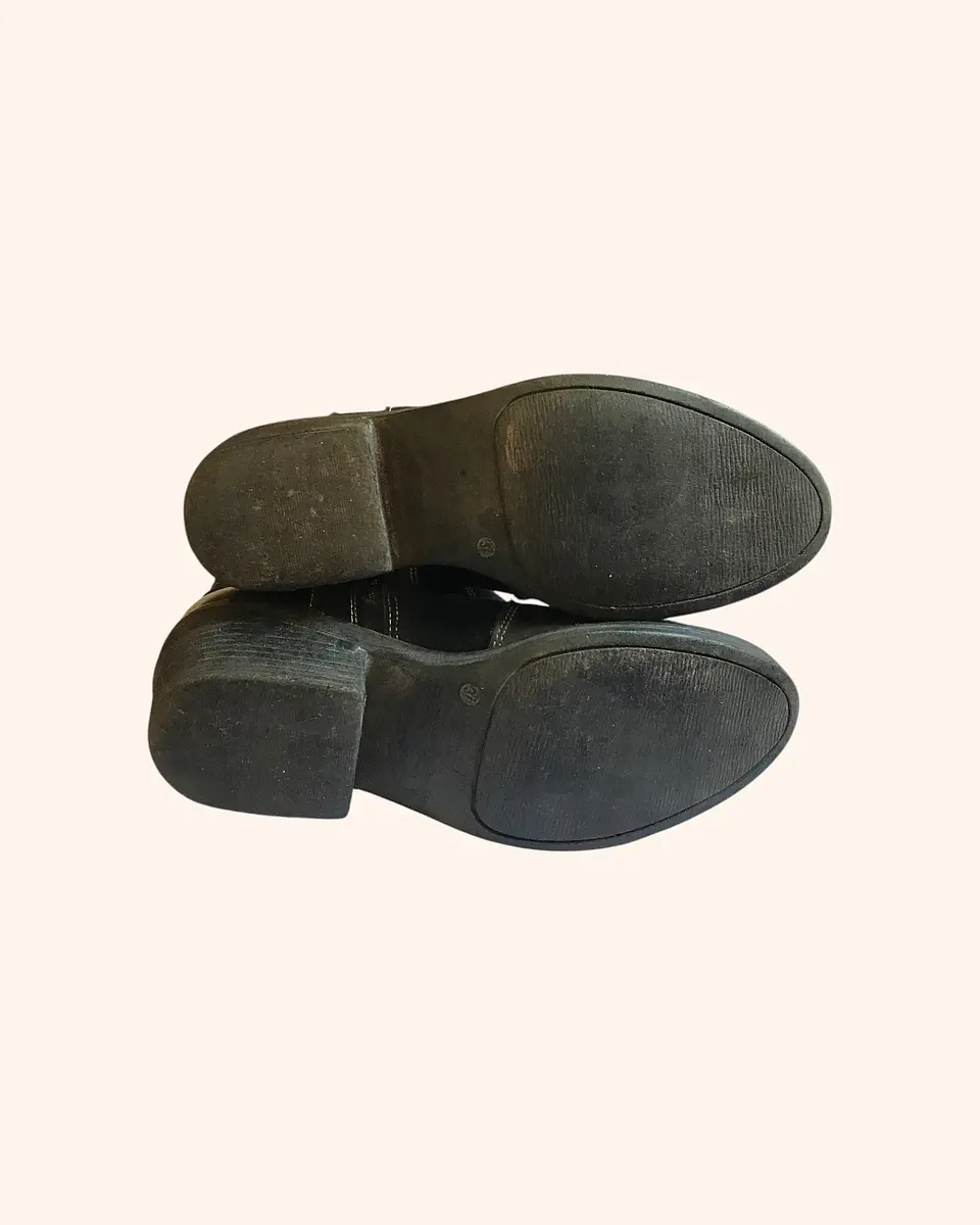 Vaqueros cuero y gamuza negro 5