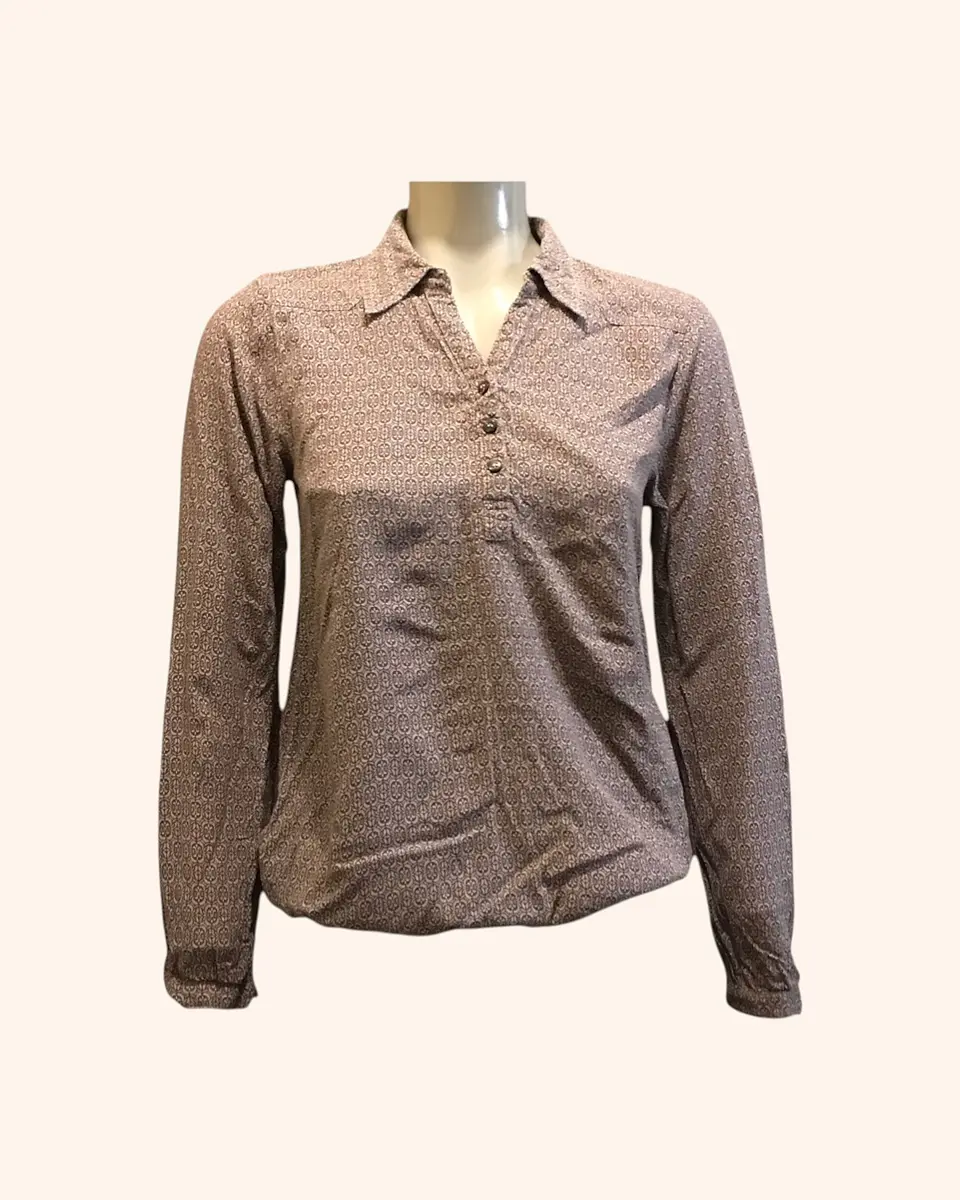 Polera con cuello 1