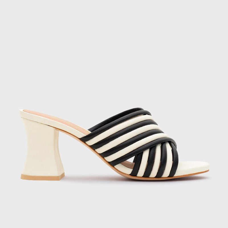 MARGARET SUMMER PUMP HUESO NEGRO 1