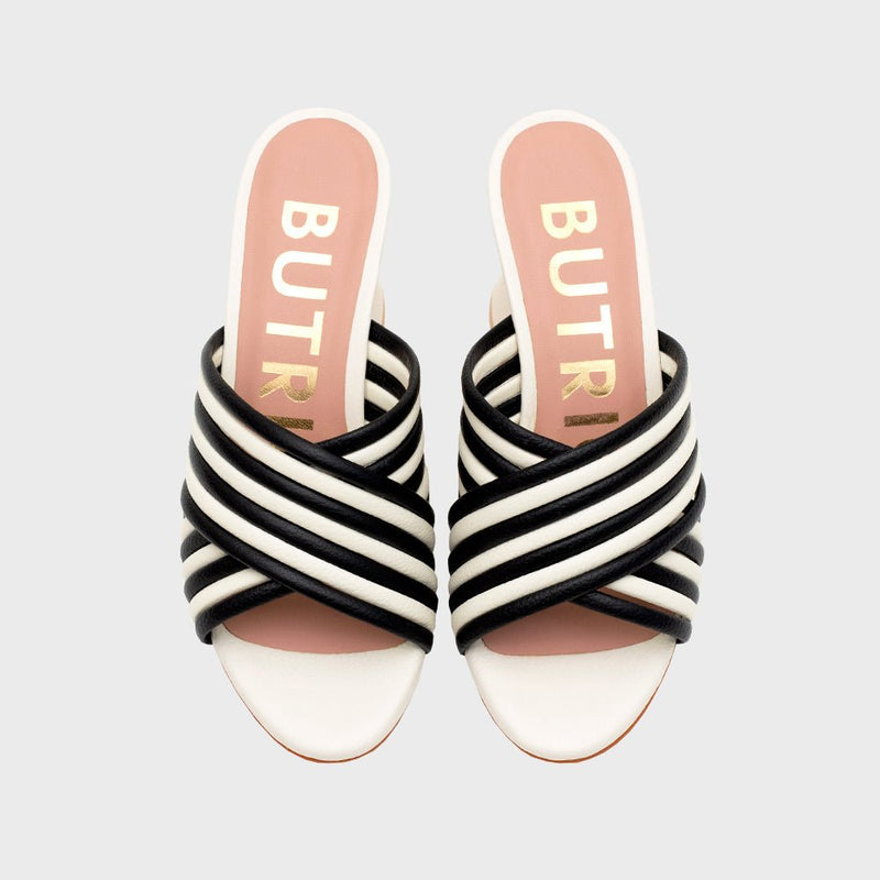 MARGARET SUMMER PUMP HUESO NEGRO 3
