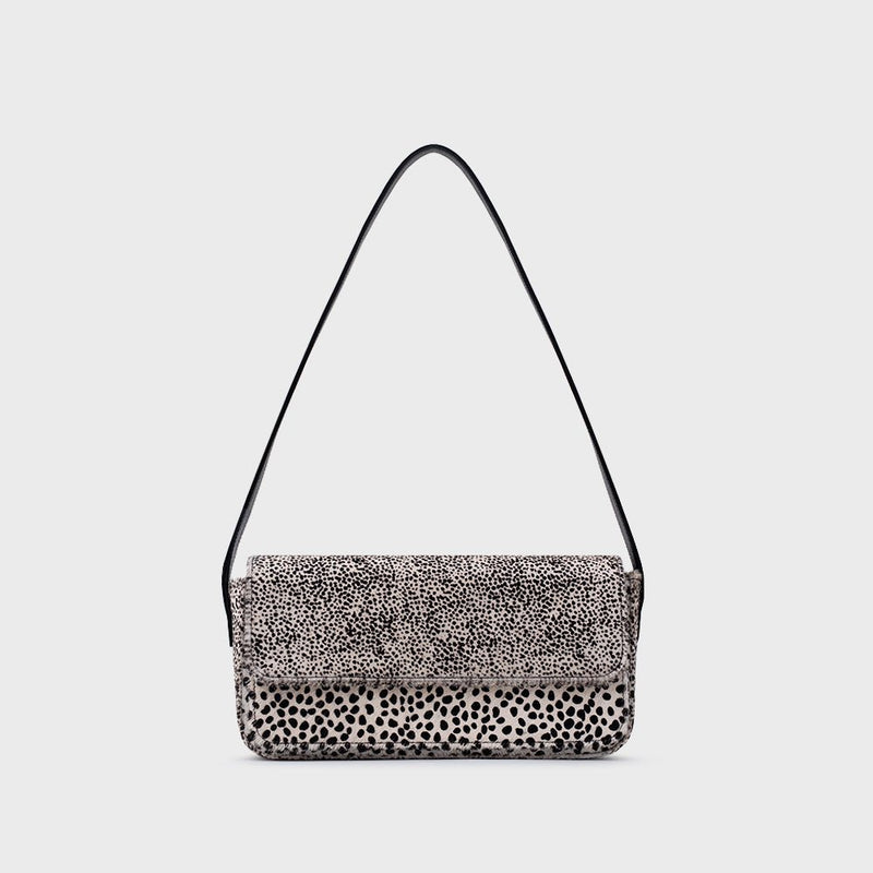 ANIKA FLAP BAG HUESO 1