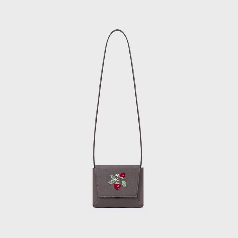 FLAP HANDBAG STRAWBERRY SUNDAE MARRÓN 3