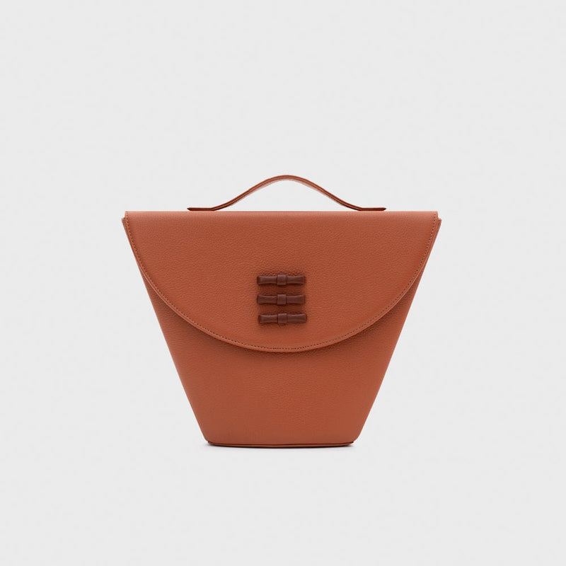 LUCILLE FLAP TRAPEZE BAG COBRE 1