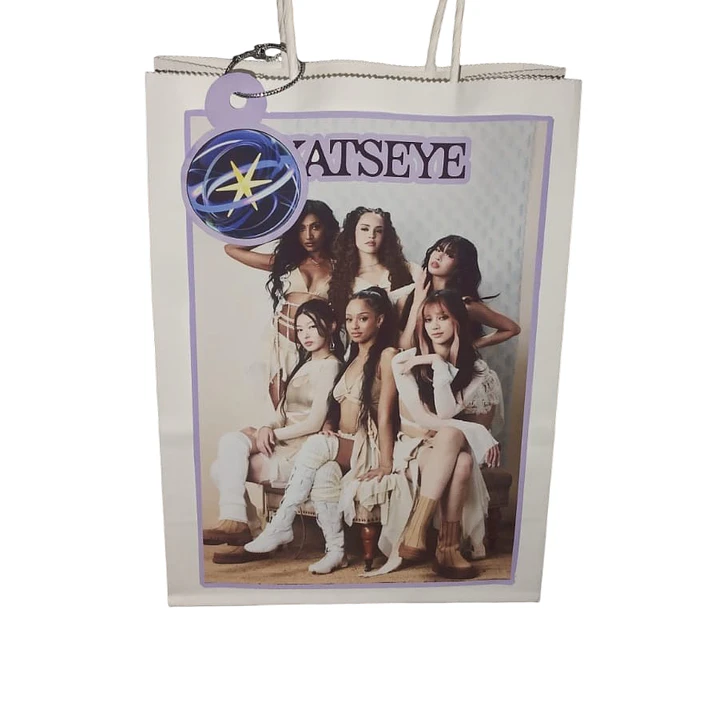 Set Bolsas para cotillón personalizadas con imágenes de artistas o series de televisión  2