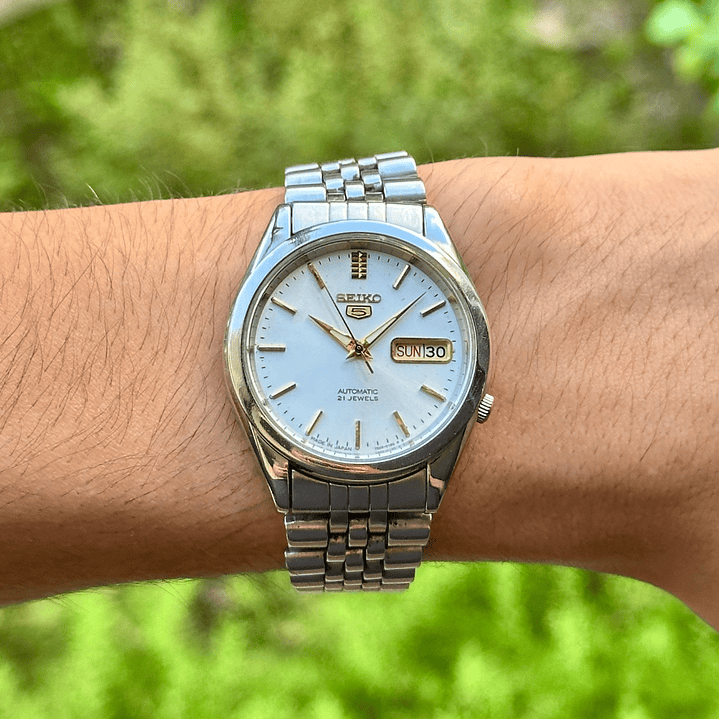 Seiko 5 – Silver Dial – JAPAN MADE - Automatic – 37mm – 7S26-00X0 8