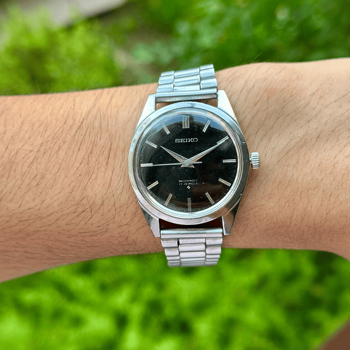 Seiko – Hand Winding – Black Dial – Manual – 6602-7040 8