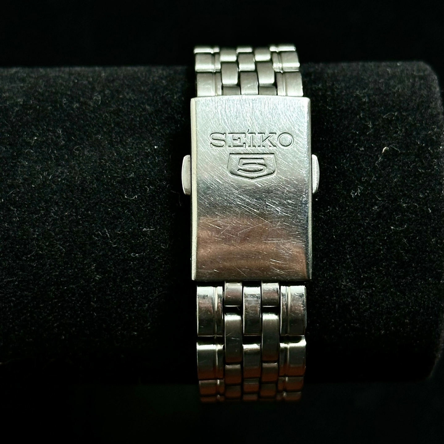 Seiko 5 SNK375K1 Automático 37mm – 7S26-01V0 – Esfera Negra 7