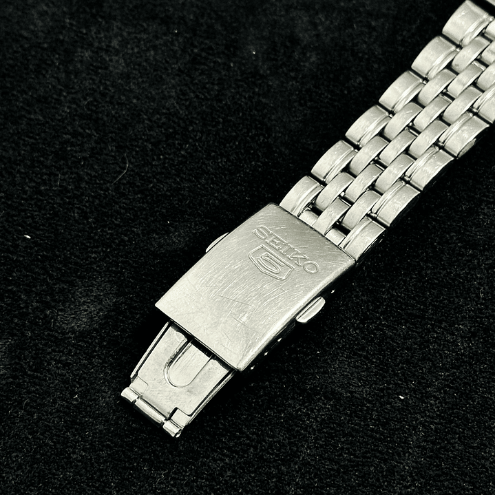 Seiko 5 SNK375K1 Automático 37mm – 7S26-01V0 – Esfera Negra 10