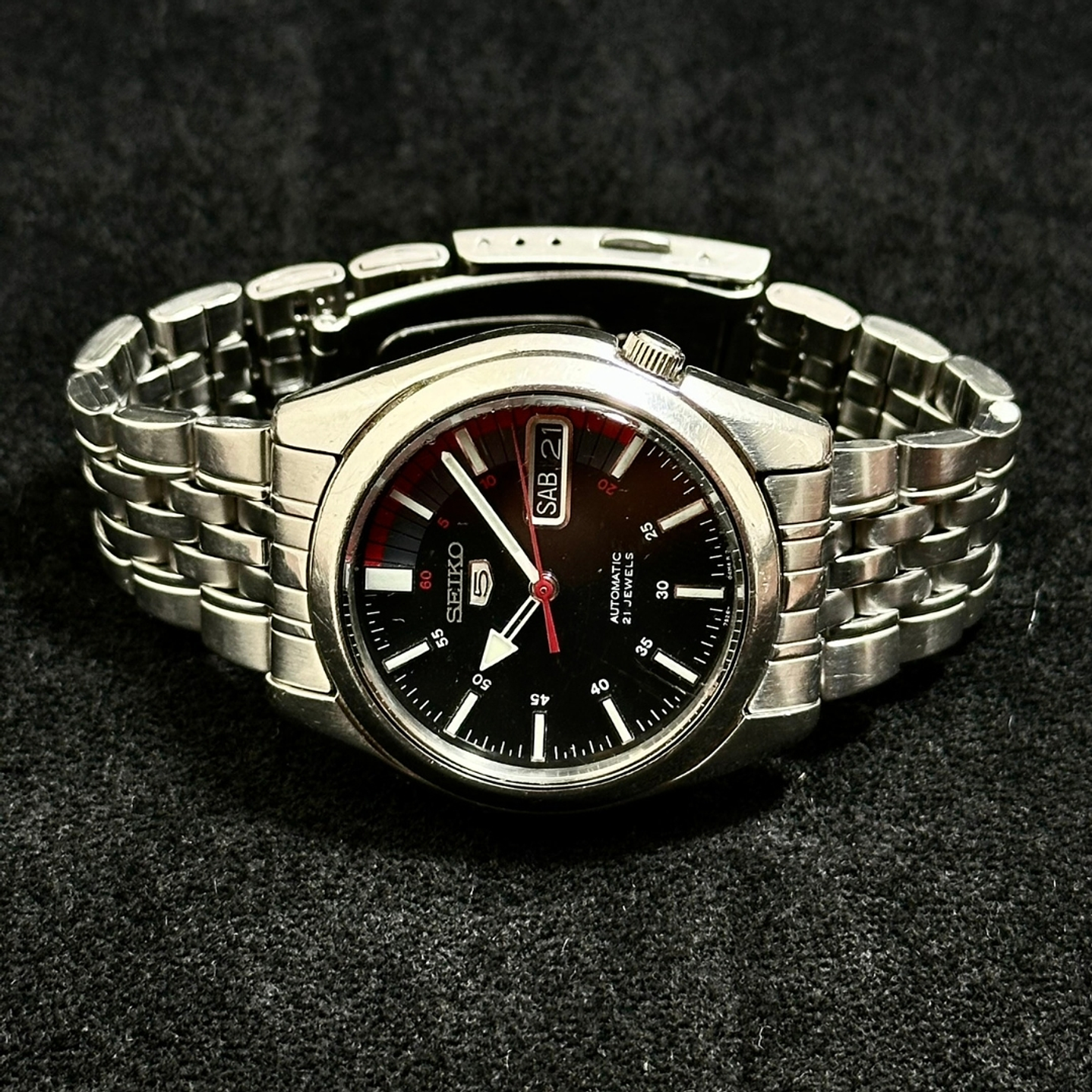 Seiko 5 SNK375K1 Automático 37mm – 7S26-01V0 – Esfera Negra 5