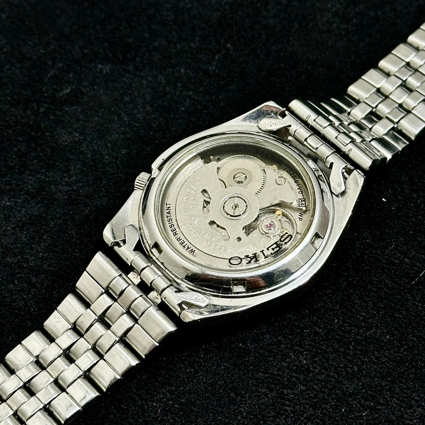 Seiko 5 SNK375K1 Automático 37mm – 7S26-01V0 – Esfera Negra 4