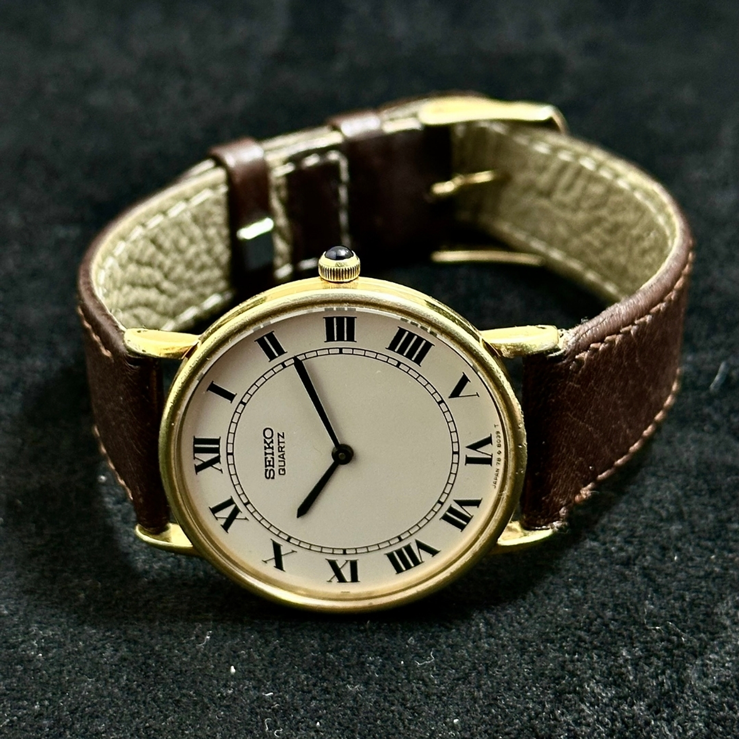 Seiko Quartz 7800 – Esfera Blanca Romana – Quartz 37mm – 7800-8019 7