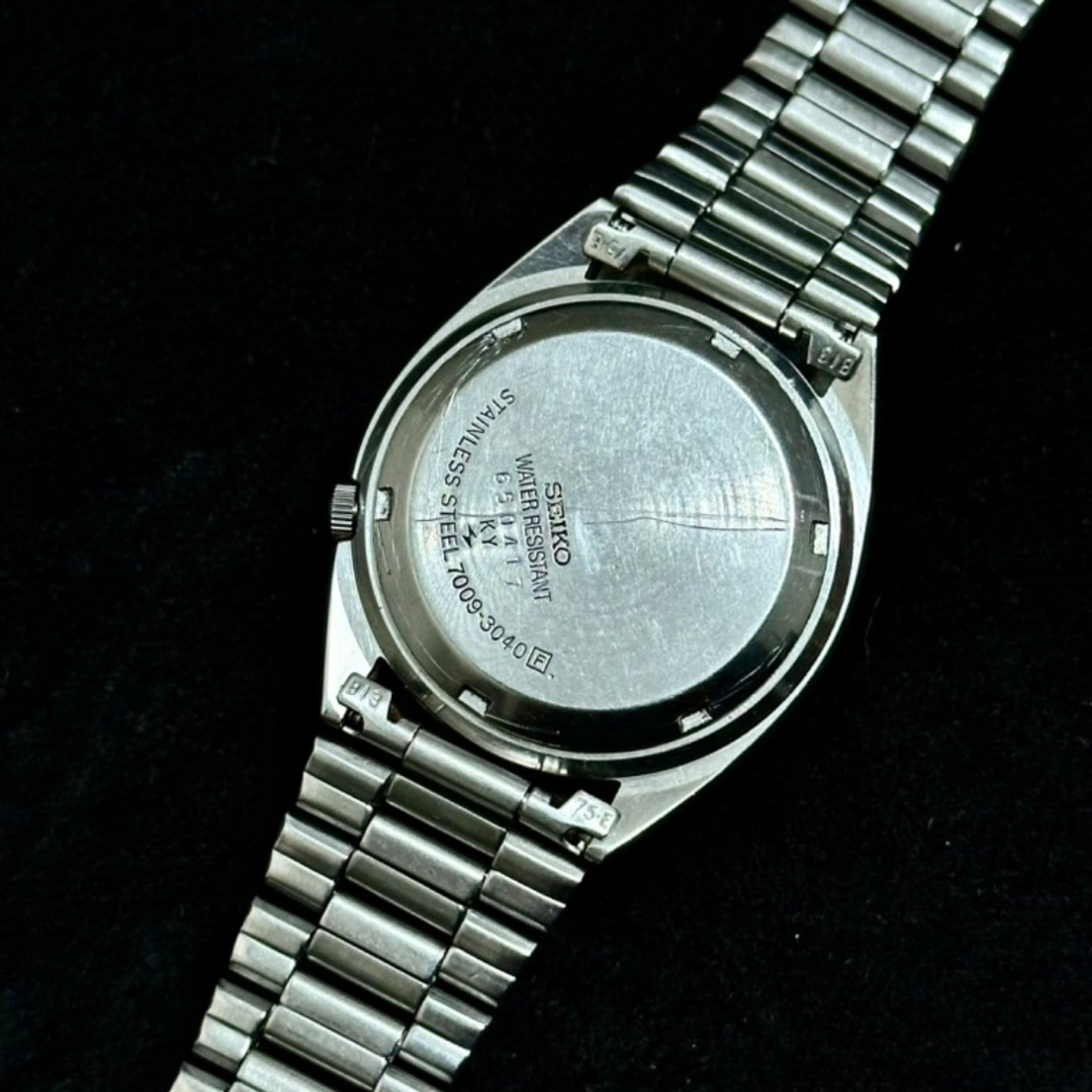 Seiko 5 – Champagne Dial Automatic 37mm – Cal. 7009 – Ref. 7009-3040 7