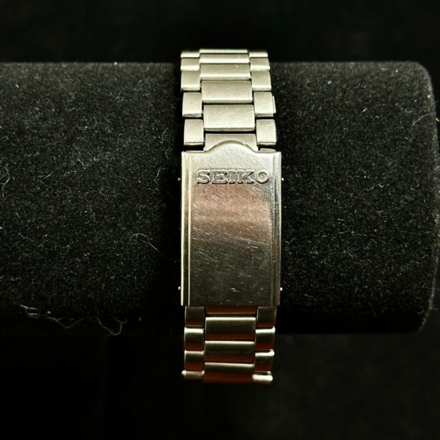 Seiko 5 – Champagne Dial Automatic 37mm – Cal. 7009 – Ref. 7009-3040 5