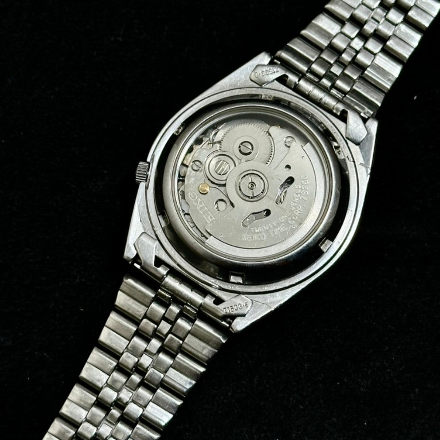 Seiko 5 – Brown Sunburst Dial – Automatic – 37mm – 7S26-0570 5