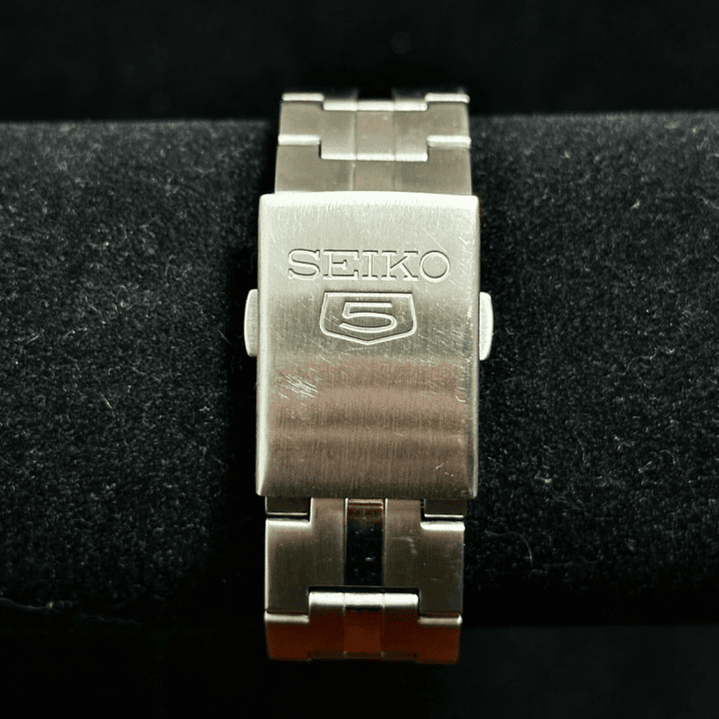 Seiko 5 – Champagne Dial Automatic 37mm – SNKL81K1 7