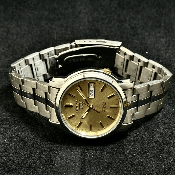 Seiko 5 – Champagne Dial Automatic 37mm – SNKL81K1 6