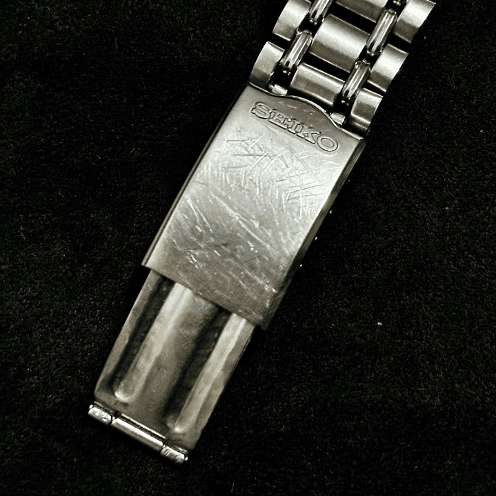 Seiko Automatic 7005-7062 – Sunburst Plateado – Automático – 37 mm  9