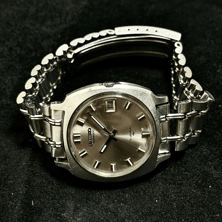 Seiko Automatic 7005-7062 – Sunburst Plateado – Automático – 37 mm  7