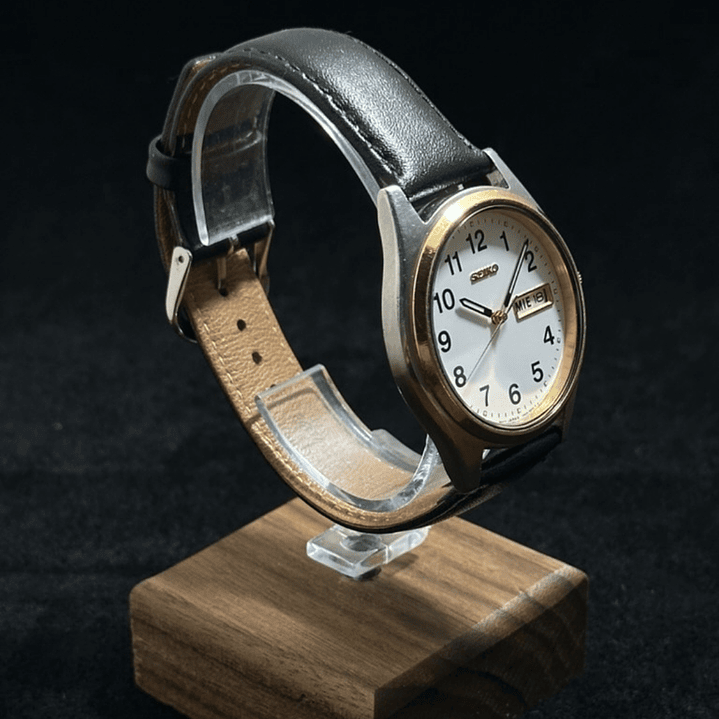 Seiko Quartz SQ - White Dial Day-Date Gold Tone 37mm - 7N43-9048 3