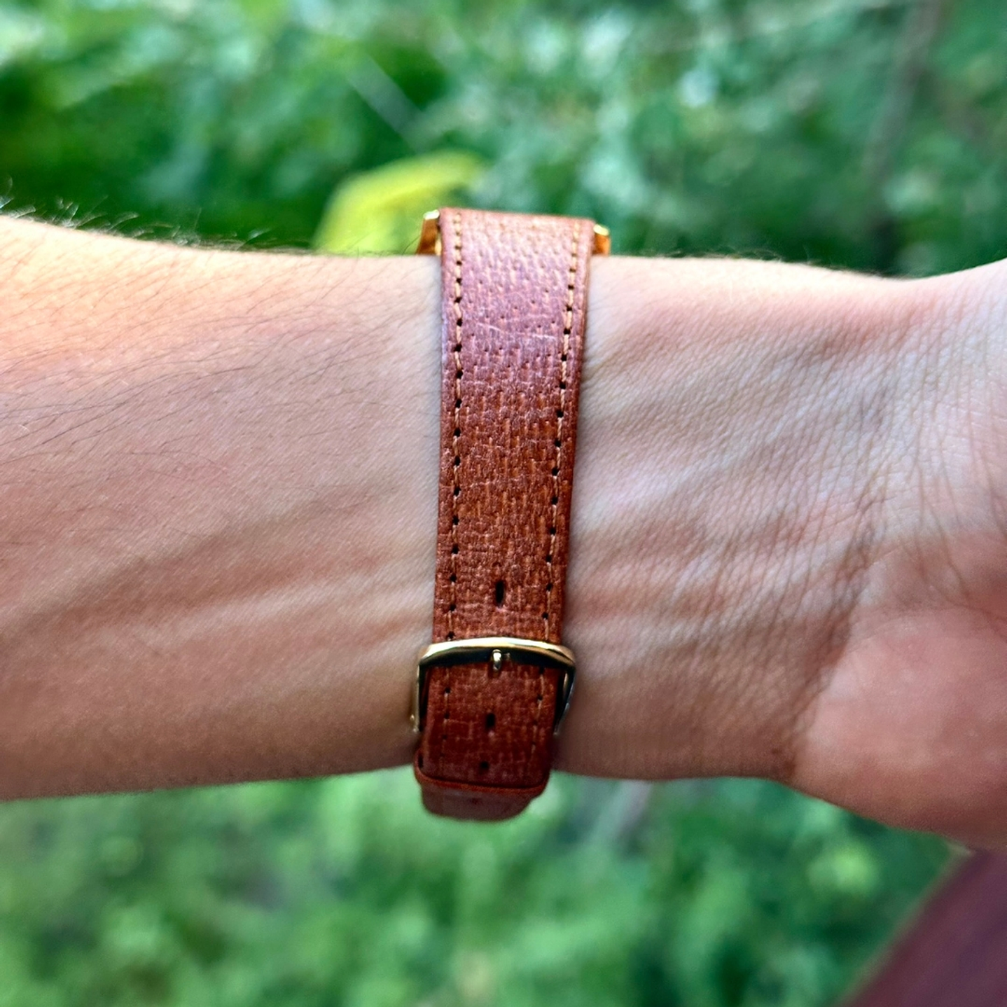 Seiko Quartz SQ – Black Dial Gold Tone – Quartz 37mm – V700-8A10 13