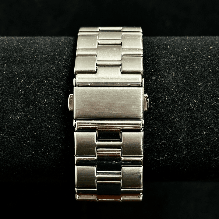 Citizen Crystron Quartz – Silver Dial Minimalist 38mm – Vintage Quartz – Serie 5105016 6