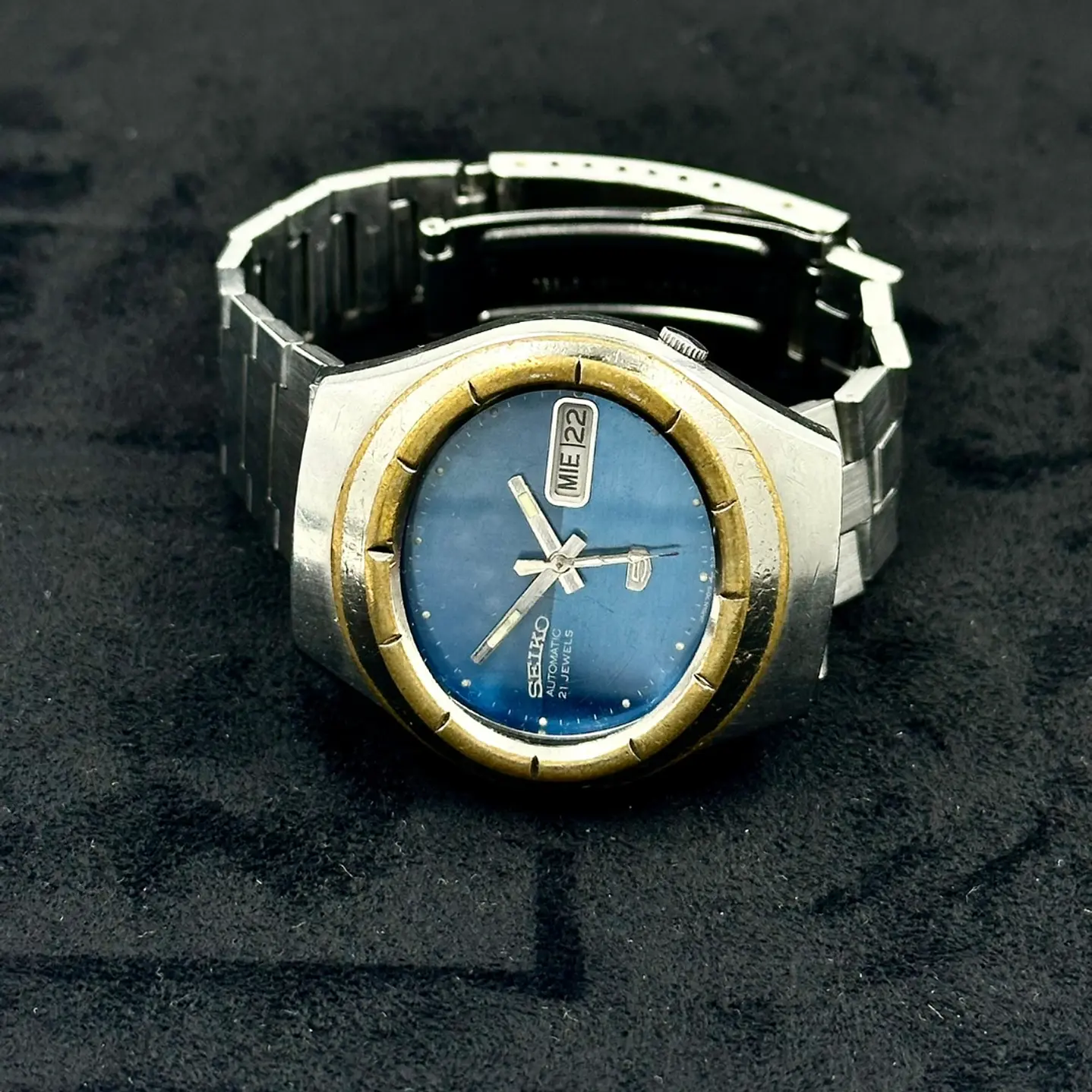 Seiko 5 – Esfera Azul Degradé – Automático 21 Jewels – 37mm – 7009-8754 8