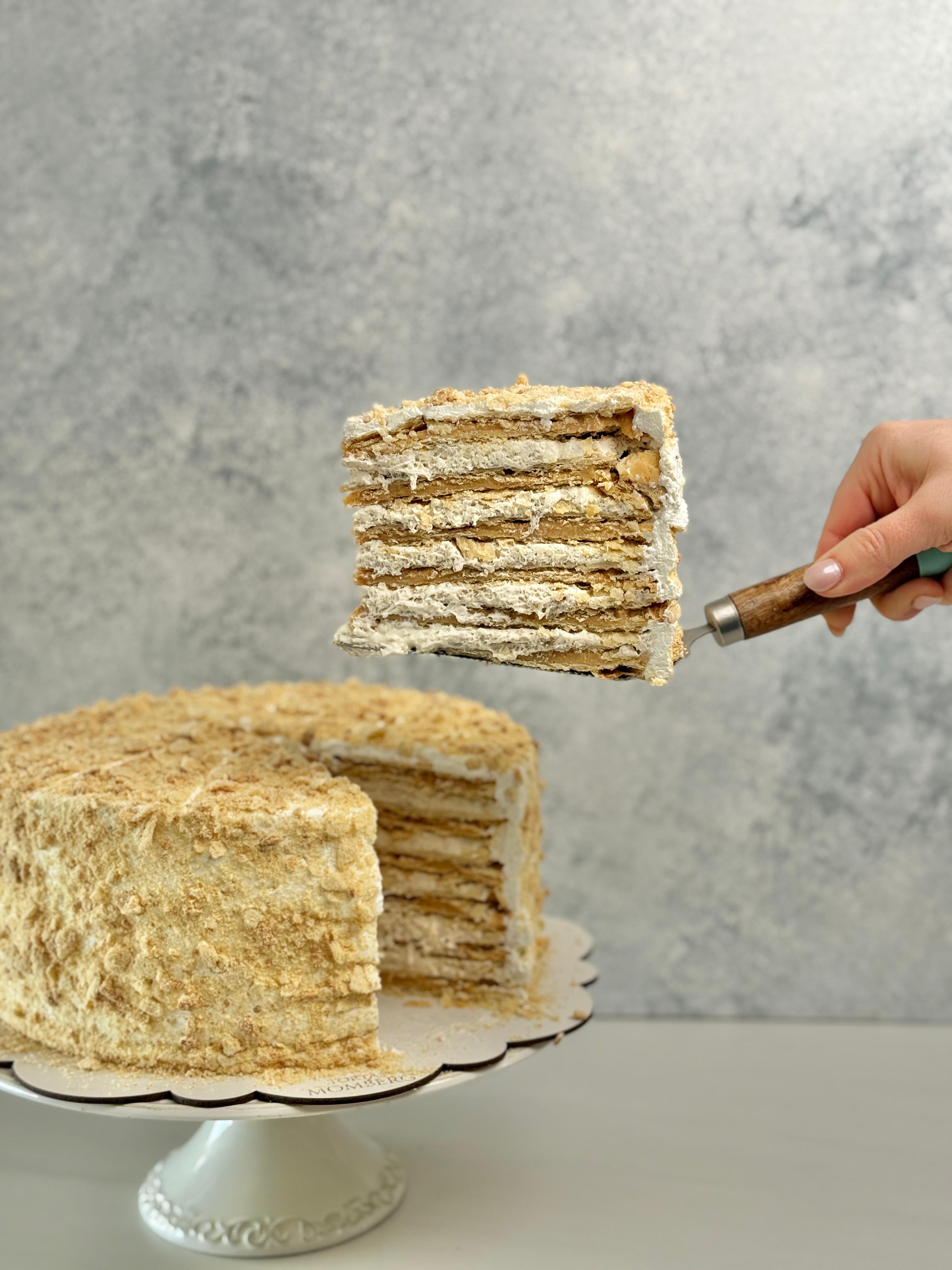 Trozo Torta Pompadour
