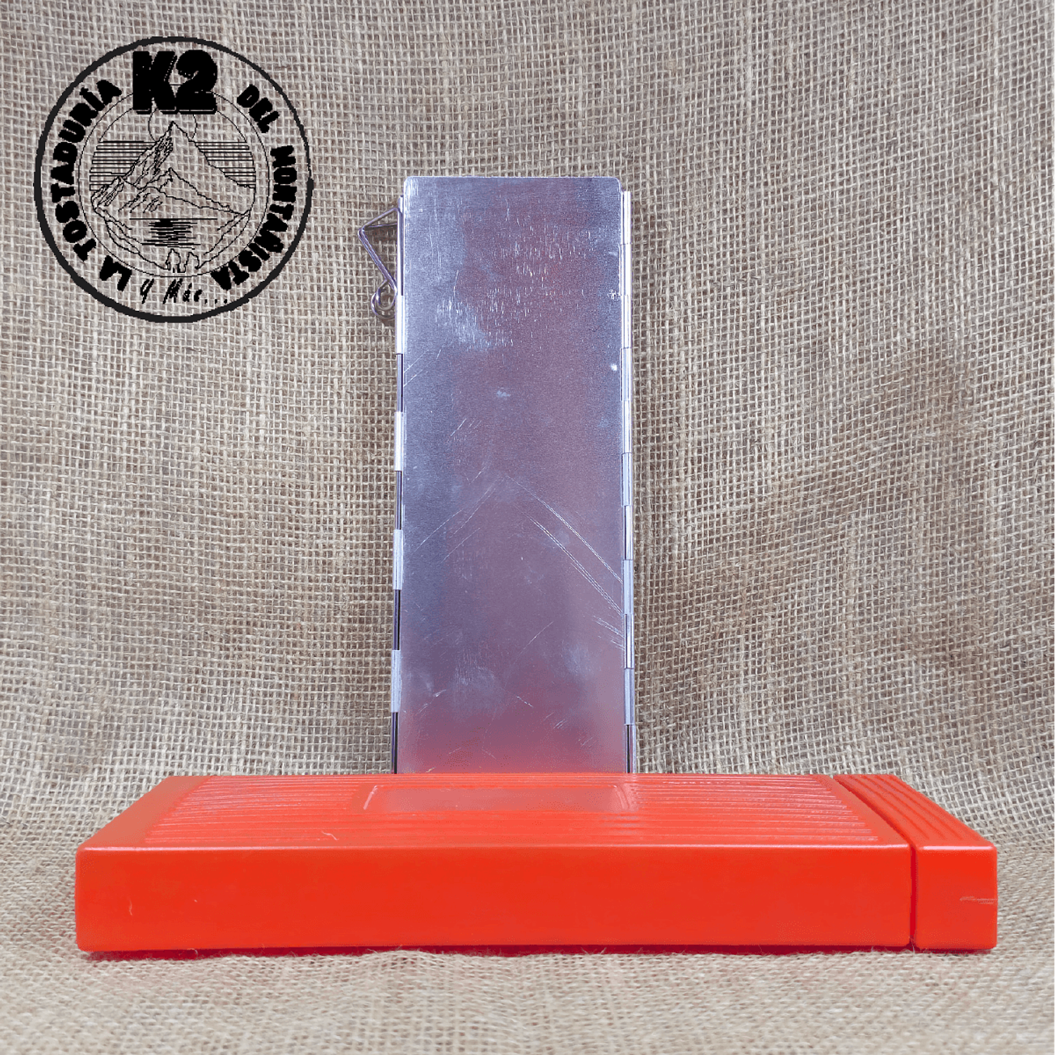 PANTALLA DE VIENTO Y REFLECTANTE DE CALOR PLEGABLE PARA COCINILLA. 2