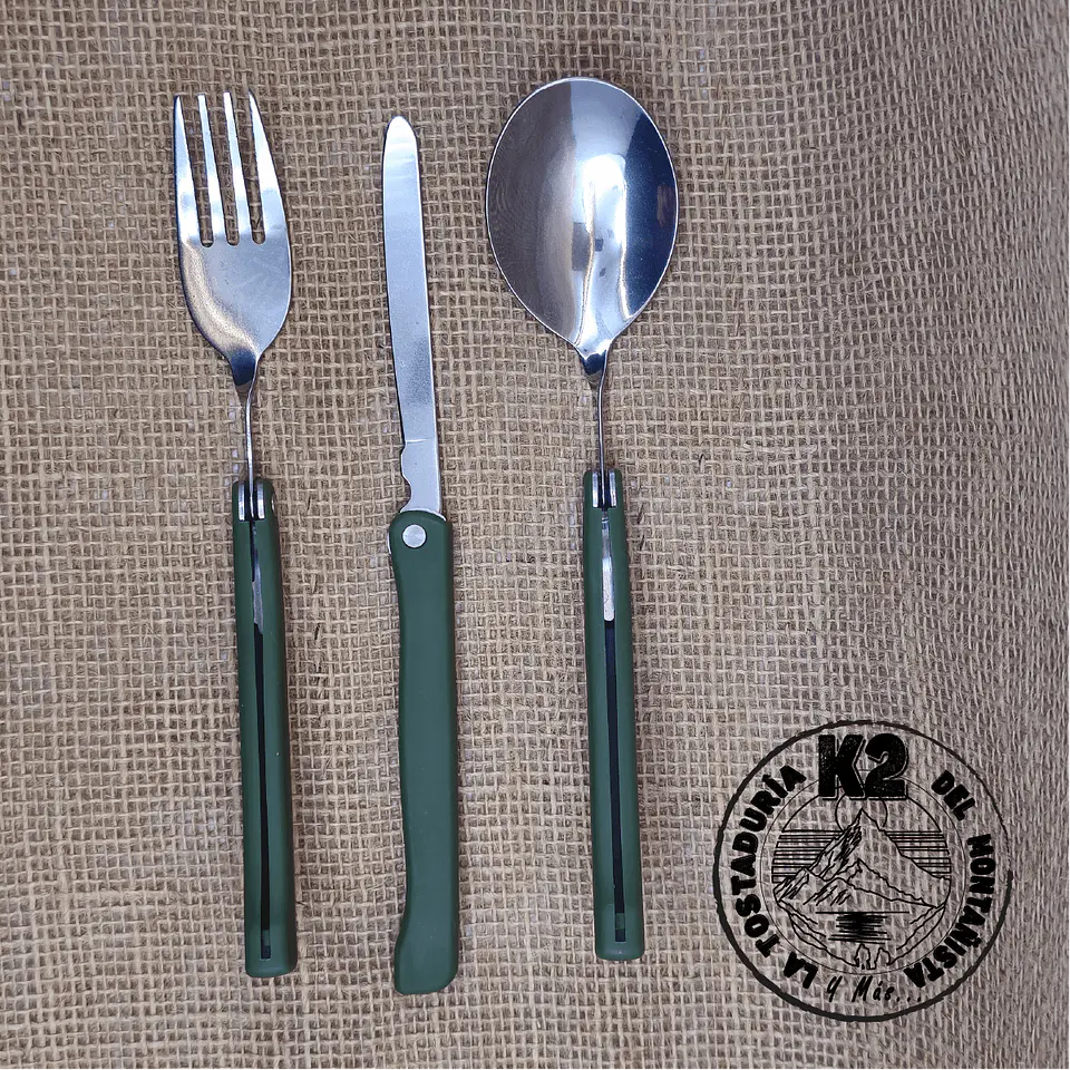 SET DE CUBIERTOS PLEGABLES VERDES – ACERO INOXIDABLE CON ESTUCHE 2