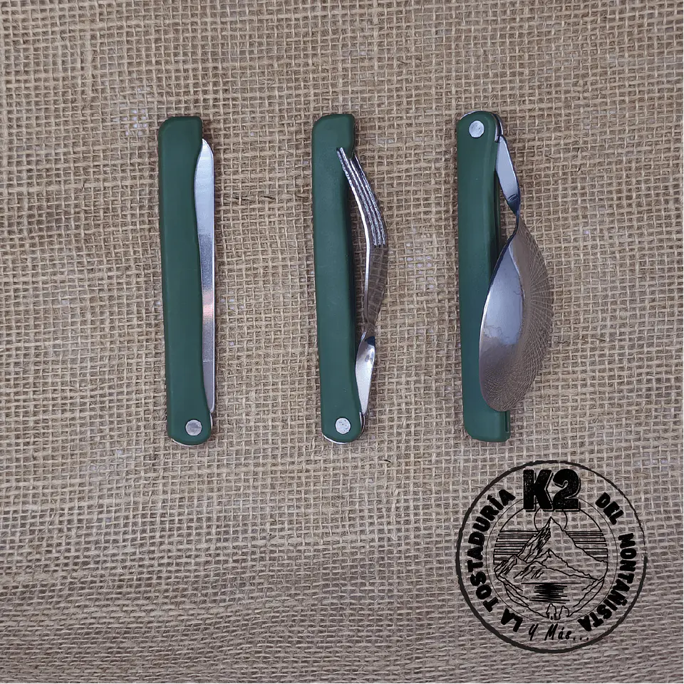 SET DE CUBIERTOS PLEGABLES VERDES – ACERO INOXIDABLE CON ESTUCHE 3