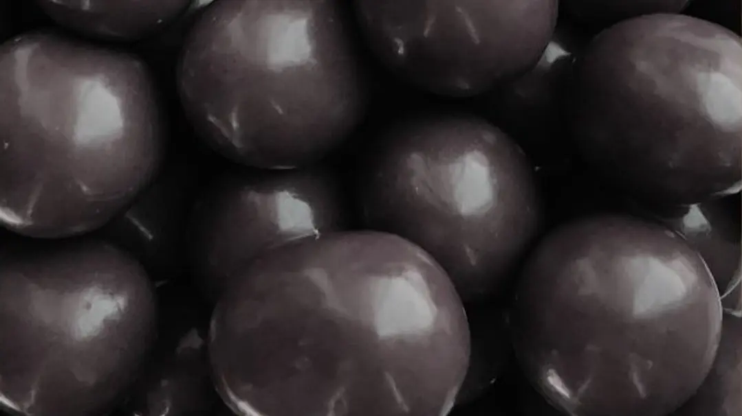 Avellana con Chocolate Bitter Piwen 62% Cacao a Granel 1