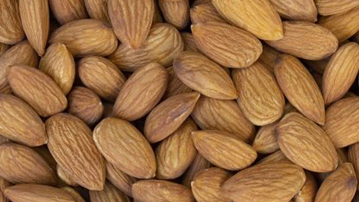 Almendras natural granel 1