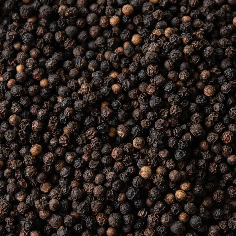 Pimienta negra (entera o molida) 1