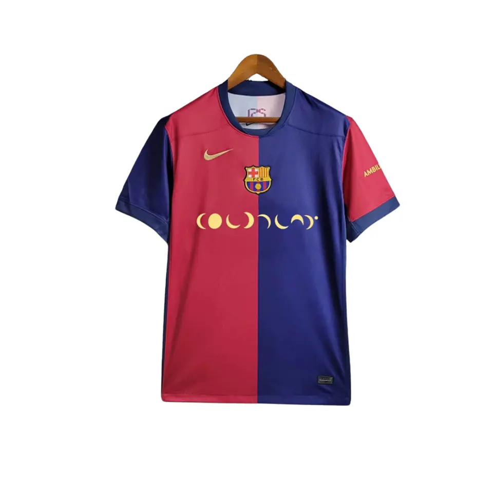 Camisola Nike Barcelona Primeiro Equipamento 24/25 Coldplay 1