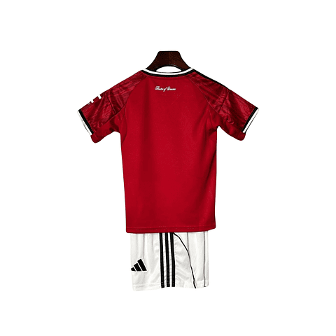 Conjunto Manchester United Primeiro Equipamento 25/26 Criança